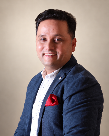 Amish Tripathi